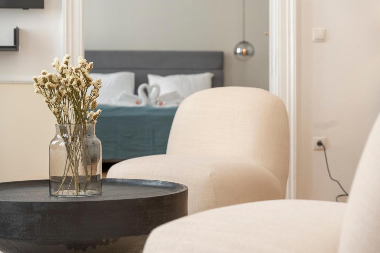 Josef'S Home I Premium Suite I Quiet & Central Wenen Buitenkant foto